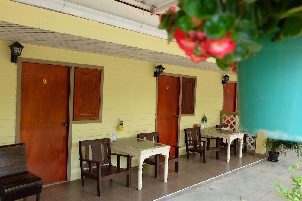Steve Lady Hostel Bangkok Eksteriør billede
