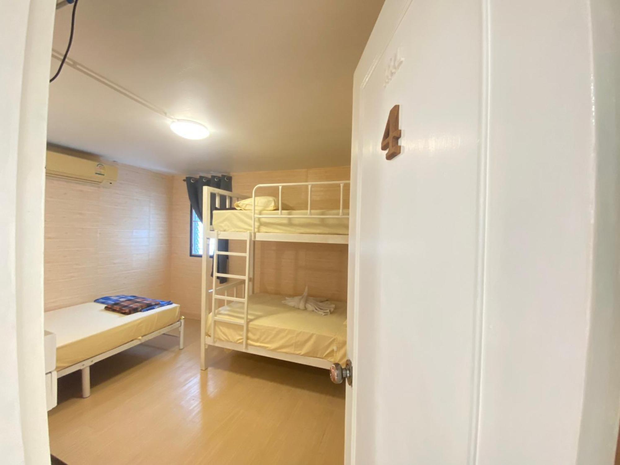 Steve Lady Hostel Bangkok Eksteriør billede